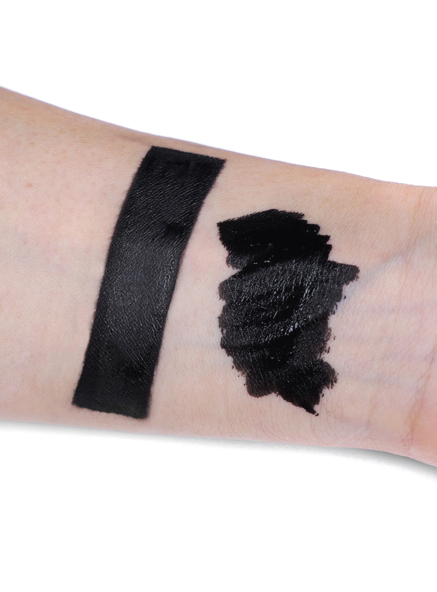 aqua make-up schwarz Wasserschminke