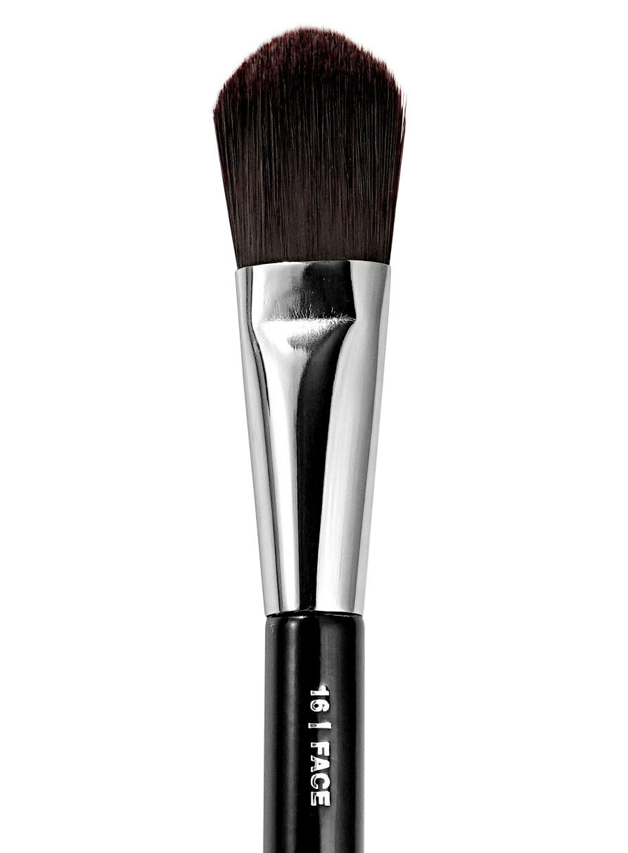 Foundation kwast groot plat - 16 FACE