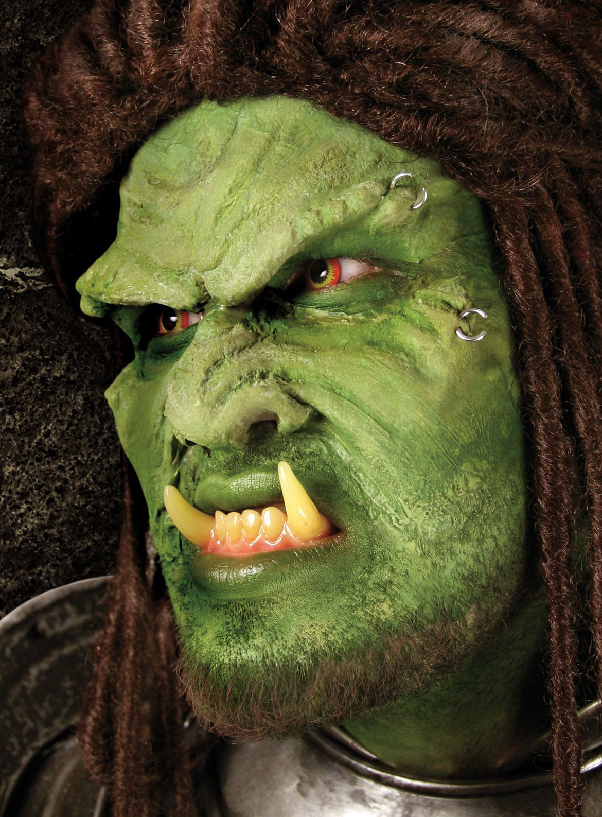Ork Halbmaske aus Latex mit Mastix