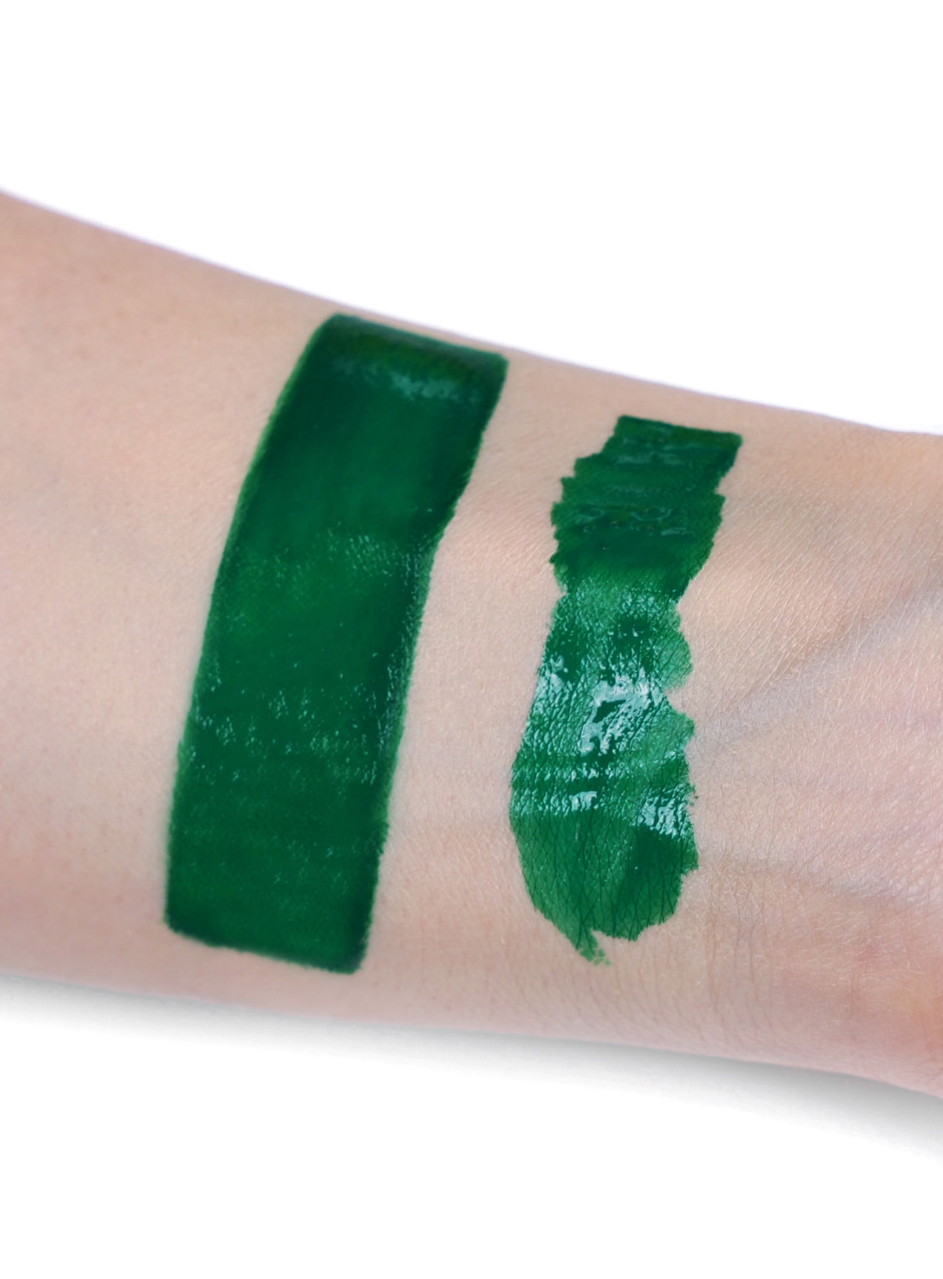 aqua make-up dunkelgrün Efeu Wasserschminke