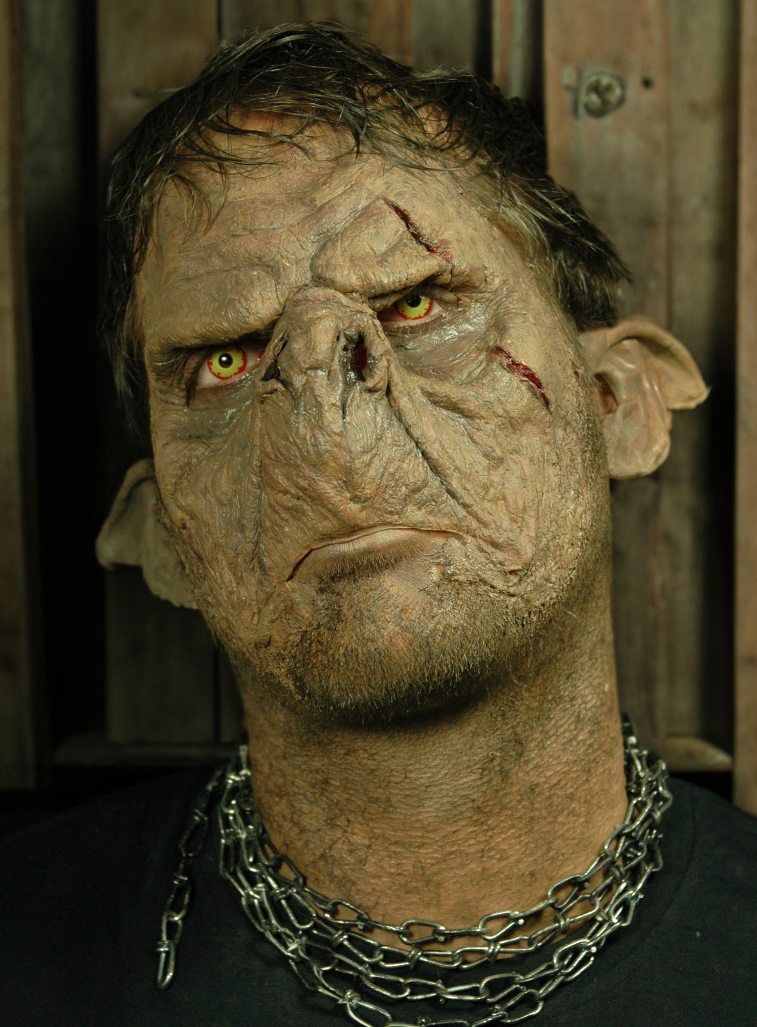 Hinterlistiger Ork Maske aus Latex zum Ankleben