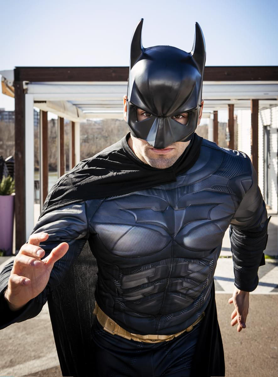 The Dark Knight – Batman Kostüm mit XL-Umhang