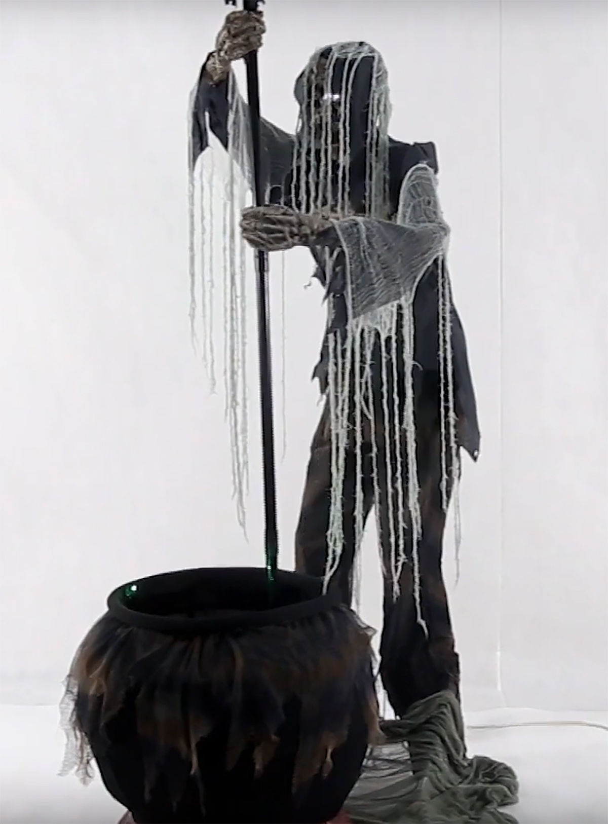 Skeletdemon met kokende ketel – Halloween decoratie met geluid en animatie – 180 cm